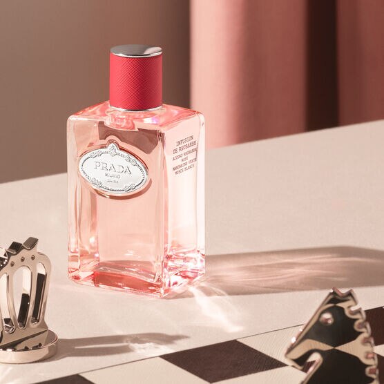 Perfume Prada Les Infusion de Rhubarbe Unissex Eau de Parfum